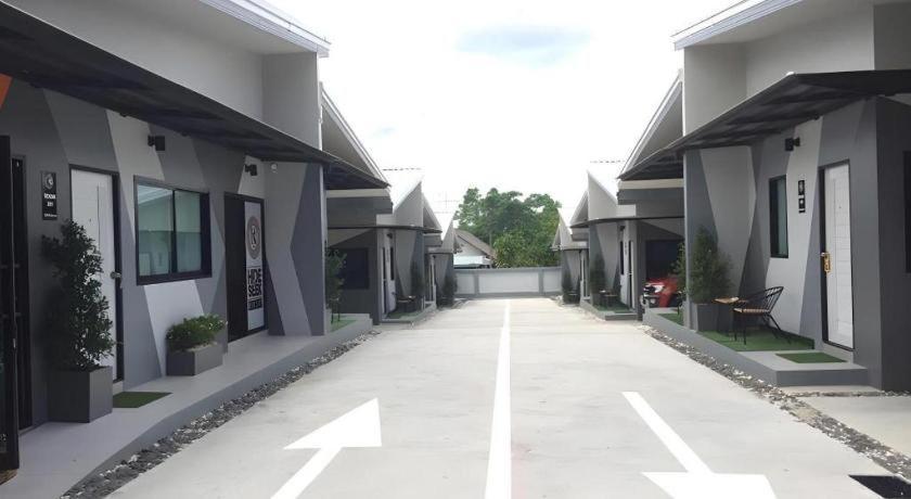 Hide & Seek Resort Krabi Ao Nang Exterior photo